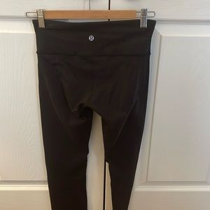 Lululemon size 4 black leggings. 31’ inseam.